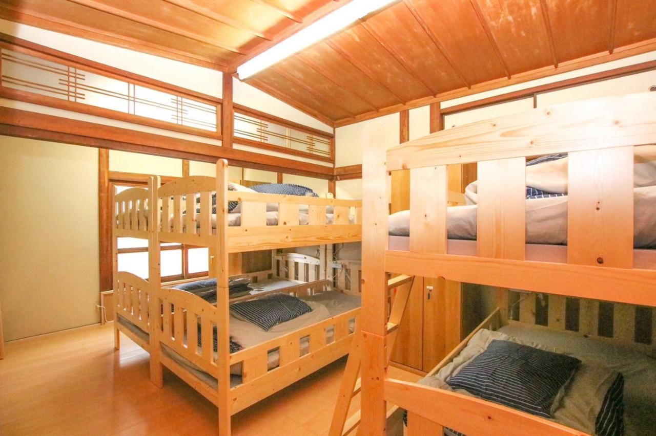 Guesthouse Omoya--全個室--囲炉裏のぬくもりと共にグループの絆を深める古民家宿でゆっくりとした時間を-6名部屋-6名部屋-8名部屋--最大20名-ペット同伴可は一室のみ- Matsuyama  Esterno foto