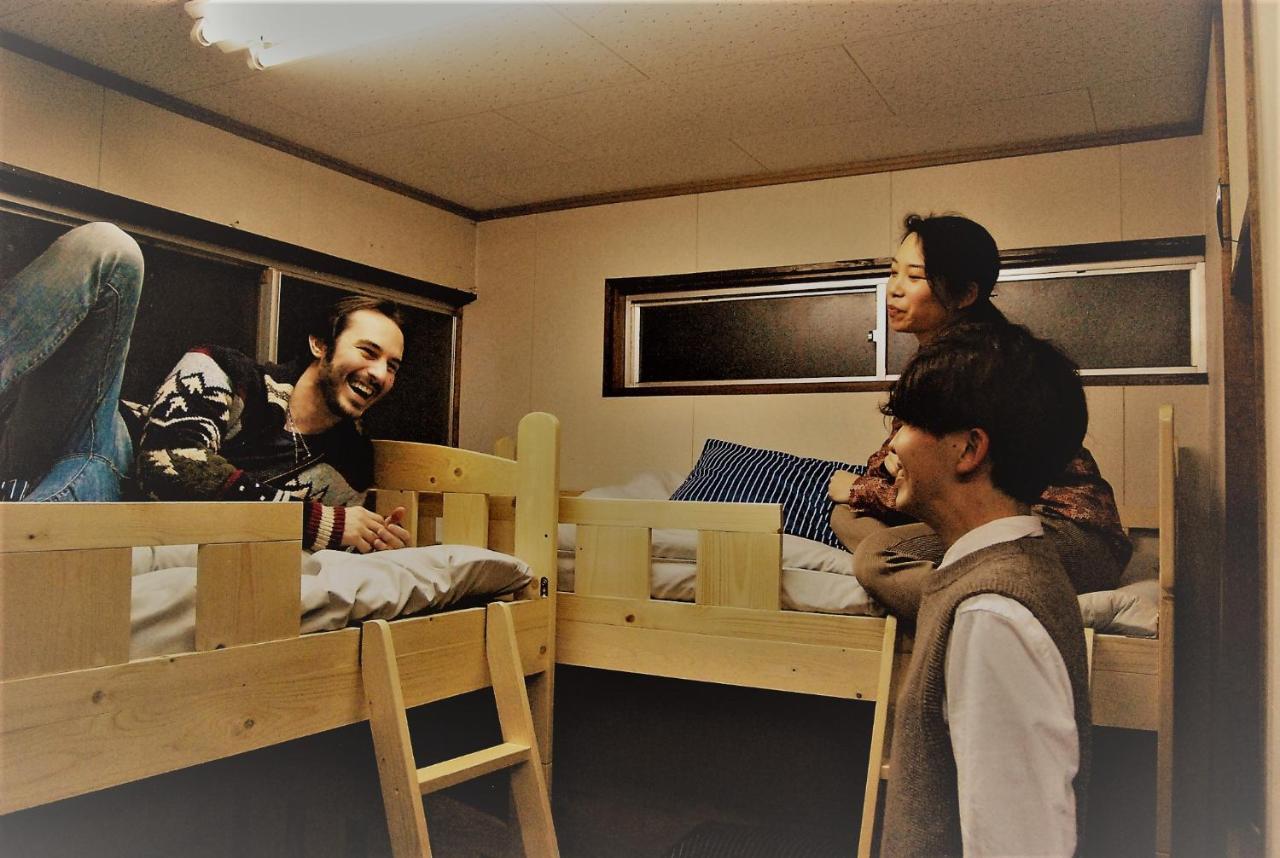 Guesthouse Omoya--全個室--囲炉裏のぬくもりと共にグループの絆を深める古民家宿でゆっくりとした時間を-6名部屋-6名部屋-8名部屋--最大20名-ペット同伴可は一室のみ- Matsuyama  Esterno foto
