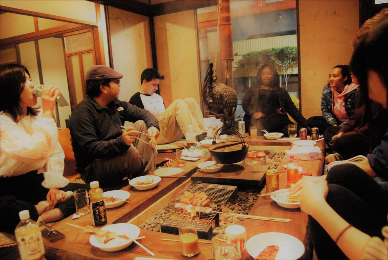 Guesthouse Omoya--全個室--囲炉裏のぬくもりと共にグループの絆を深める古民家宿でゆっくりとした時間を-6名部屋-6名部屋-8名部屋--最大20名-ペット同伴可は一室のみ- Matsuyama  Esterno foto