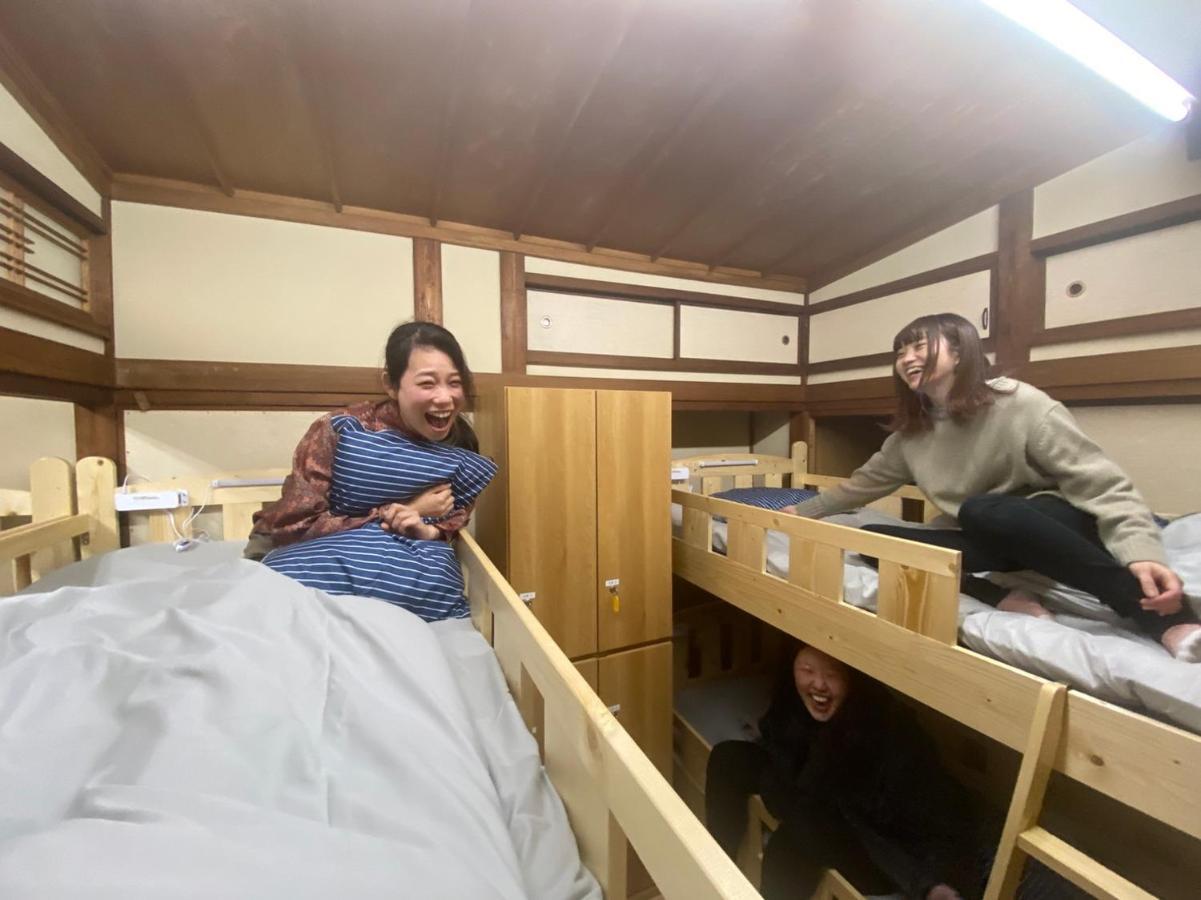 Guesthouse Omoya--全個室--囲炉裏のぬくもりと共にグループの絆を深める古民家宿でゆっくりとした時間を-6名部屋-6名部屋-8名部屋--最大20名-ペット同伴可は一室のみ- Matsuyama  Esterno foto